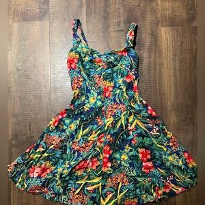 Vintage Hawaiian floral retro tiki dress women’s medium